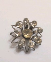 Vintage Variety Lot Of 6 Brooches/Pins In Gold And Silver Tones Some Signed
