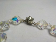 VINTAGE AURO BOREALIS CRYSTAL NECKLACE 21 1/2 INCHES THICK 13.2MM