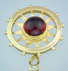 Fine Antique Victorian 15K Gold Red Paste Cabochon Nautical Compass Sun Pendant