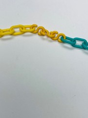 Vintage Bell Charm Chain Necklace Yellow & Green 1980s Jewelry Pop Culture BIN78