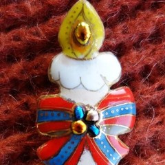 Christmas Candle – Japanese cloisonné enamel Mini Brooch Made-to-order NEW
