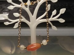 MaryBee Jewelry: 7 1/2″ Stone & Gold Tone Bracelet 01-01-2020 (B)