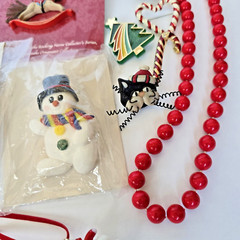 Lot of 22 Mixed Vintage Christmas Costume Jewelry 1990’s to Early 2000’s