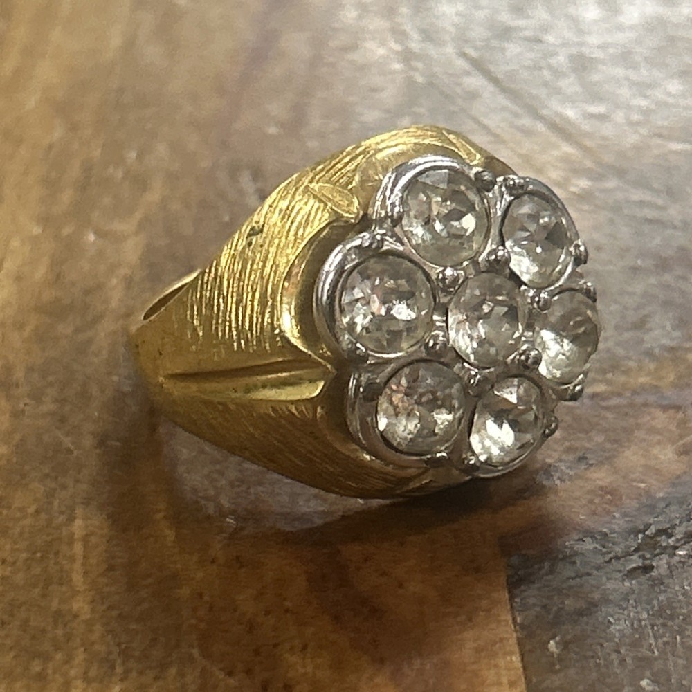 18k HGE White Stone Floral Flower Symbol Signet Ring Size 11.25 14.31 Grams