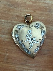 Vintage 1/20 14k Gold-Filled Heart Locket with I Love You
