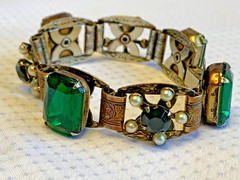 Vtg Art Deco Bracelet 7″ Fashion Jewelry Green Emerald Color Glass Stones