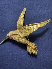Vintage Evan St.Clair Gold Tone Hummingbird 1980’s