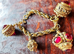 Vintage Benedikt N. Y. Etruscan Fob Charm Bracelet Chunky Etruscan Revival 7″