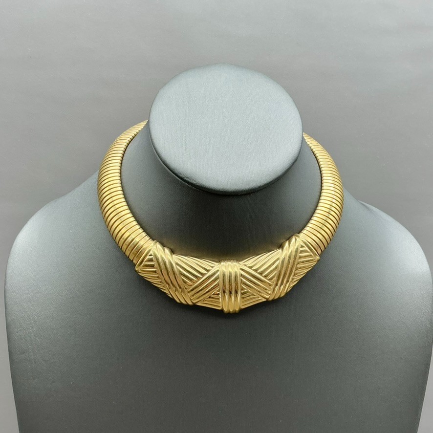 Vintage Gallery Originals Gold Tone Collar Necklace Textured Statement Choker