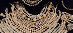 Vintage Mod Faux Pearl Jewlery Lot Of 61. 6lbs+.24 Signed Monet Anne Klein Avon