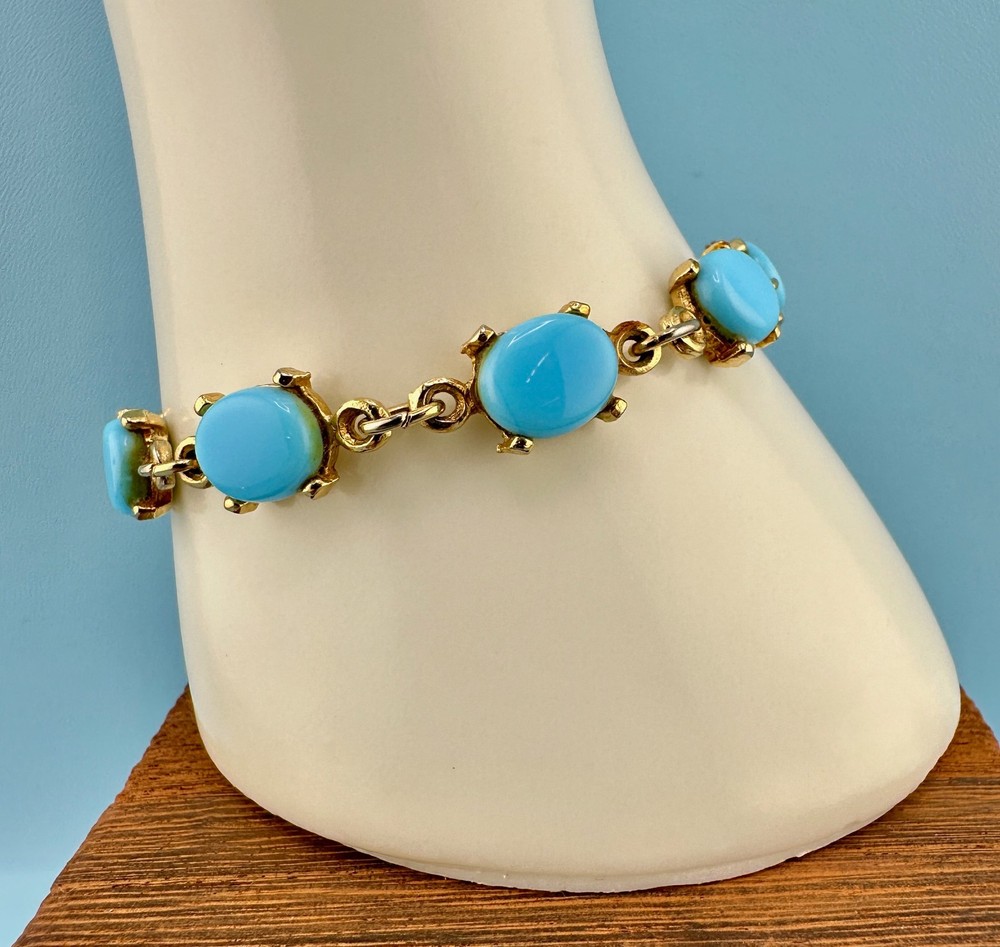 Vintage Bracelet Blue Milk Glass Gold Tone Oval Links MCM 6.5″ Faux Turquoise