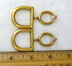 YOCHI NY Gold Tone Statement Horsebit Necklace & Earrings Set