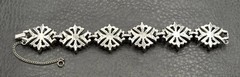 Vintage HIGH END Silver Tone Rhinestone Statement Bracelet Safety Chain READ