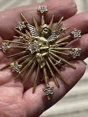 Large Starburst Angel Cherub Brooch