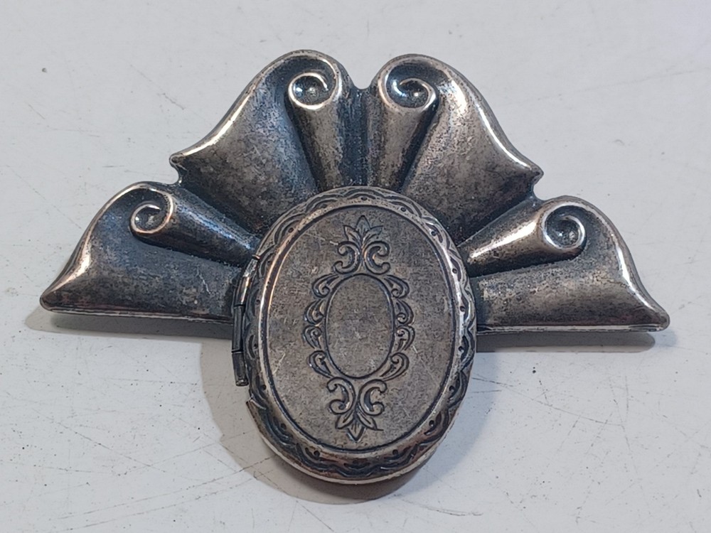 RARE ANTIQUE Locket Sterling Silver Brooch/ Pin COLLECTIBLE 2 1/4″ W X1 5/8″HIGH
