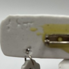 Vntg Retro Ceramic Love Pin Alma Lynne Dangling Charms 1977