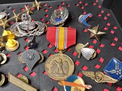 Lot Over 40 Pins Mostly Military Pins Militaria Lot AAB 16
