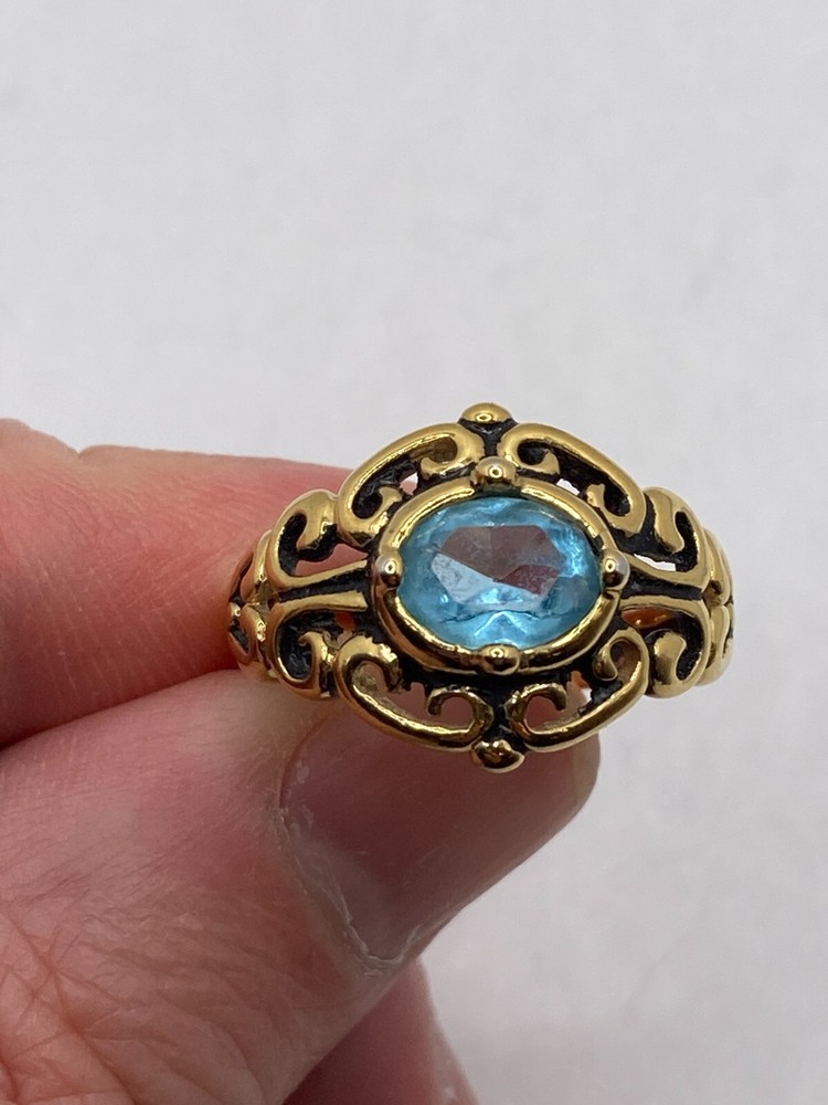 Vintage Octagon-Cut Light Blue Stone in Goldtone Filigree Ring (Size 7)