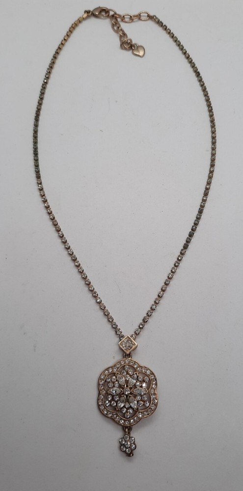 Vintage Signed Carol Lee Rhinestone Flower Pendant Necklace