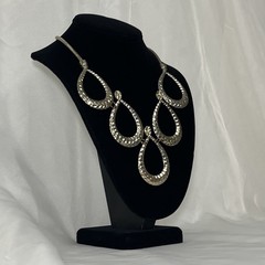 Vintage Teardrop Bib Statement Necklace Hammered Silver-Tone Metal