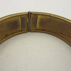 Vintage Etched Floral Bracelet Safety Chain Gold Tone