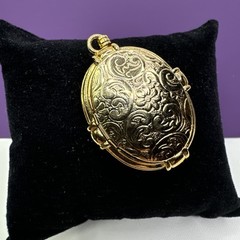 Vintage Double Sided Locket Gold Tone Etched Tender Touches 4 Photo Frames