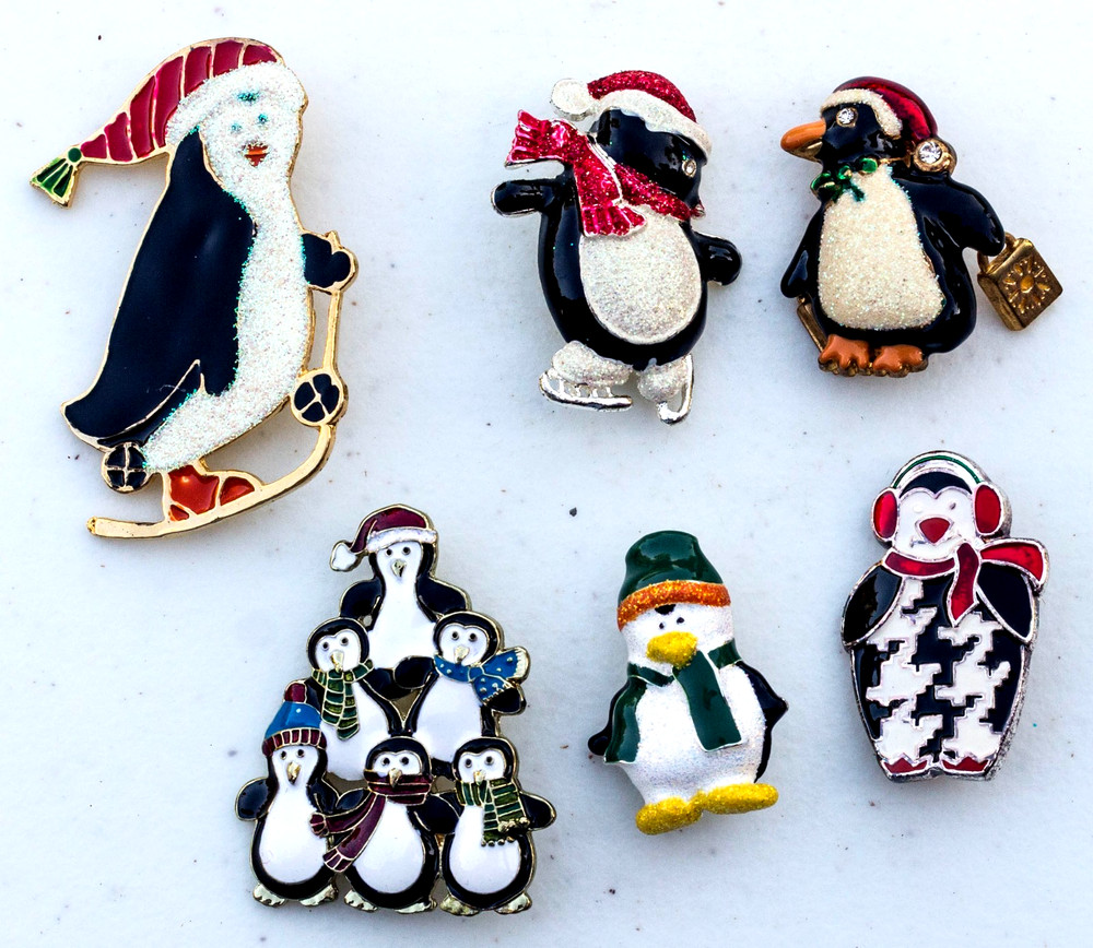 Vintage to Now Lot of 6 Penguin Brooch / Pin – Christmas Holiday Winter