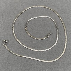 Vintage Silver Tone Necklace Signed Korea 24″ Spring Ring Closure
