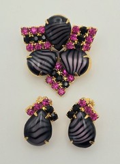 Amazing Juliana Style Zebra Striped Artglass Rhinestone Brooch & Earrings Set