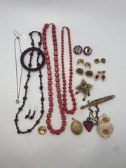 VINTAGE Red Jewelry Lot 17 Pcs 12oz Garnet Set Rhinestone Brooch Movie Prop