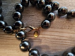 Joan Rivers Dark Grey Silver Glass Bead Necklace 15″ long