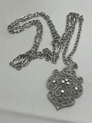 VTG 1970-80’S DOUBLE STRAND TRIFARI* SILVER TONE HEART NECKLACE, 46″