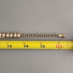 Vintage Faux Pearls Collar Necklace White Brushed Gold Tone 15.5″