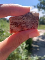 Vintage Agate Stone Brooch 1.5in Natural Polished Red White Lace?