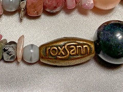 Stunning roxsann Pink Rhodonite Faux Pearl Moonglow Bead Charm Pendant Necklace