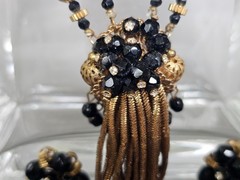 VTG Black Faceted Bead Gold Filigree Tassel Pendant Necklace Clip Earring Set