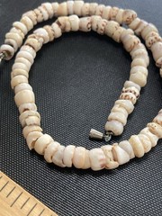 Tiger Puka Shell Necklace Beach Surfer 14.5” Collar white & brown specks vintage