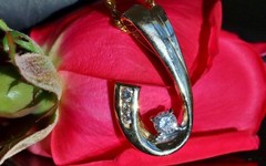 14k yellow gold pendant 0.24ct natural diamond charm vintage handmade 2.4gr