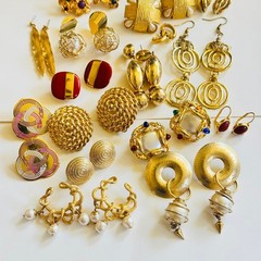 Lot of 19 Pairs VTG Earrings Pierced Clip Gold Pearl Chunky Dangle 70s 80s 90s