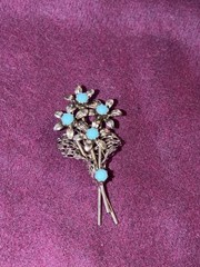 Woman’s Silver Turquoise Brooch Flower Bouquet