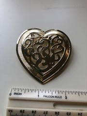 Vintage Large Gold Tone Open Work Heart Scarf Slide Clip
