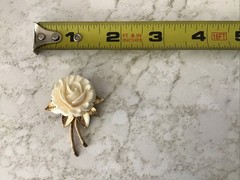 VINTAGE SIGNED WINARD 12 K GF CARVED ROSE BROOCH PIN