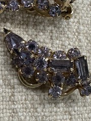 KRAMER of NY “Alexandrite” Purple/Lavender Rhinestone Clip On Gold Tone Earrings