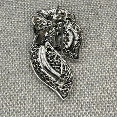 Vintage Brooch Marcasite Silver Tone Bow or Leaf