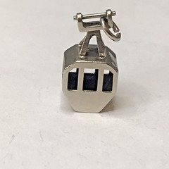 Sterling silver Gondola Ski Lift charm (Y62)