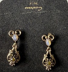 Vtg 1974 Sarah Coventry Contessa Opalesque/Green Gold Tone Clip On Earrings 11g