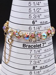 Vintage Unsigned Aurora Borealis Rivoli Rhinestone Bracelet | Pink & Opalescent