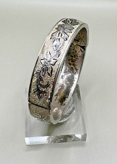 Vintage Sterling Silver Floral Engraved Hinge Bangle Bracelet Safety Chain 21.5g