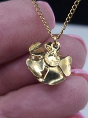 Necklace in 12 Kt gold fill rose pendant. 18 in chain. Vintage. 9 in drop