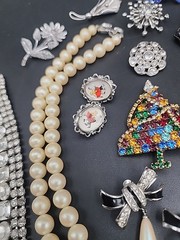 Vtg Costume Jewelry Lot Rhinetones Signed & Unsigned WEISS, JULIANA? Etc